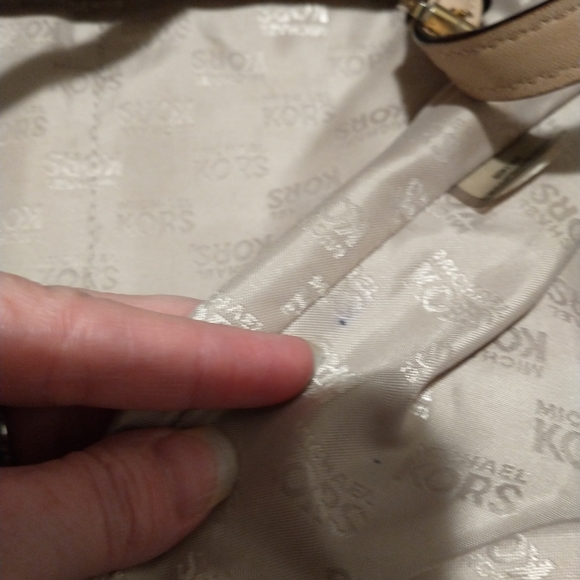 Michael Michael Kors Leather Bag - Picture 7 of 16